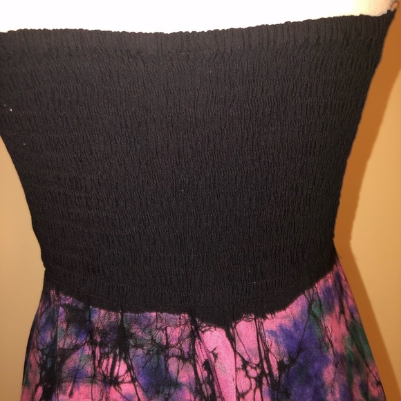 Gorgeous halter dress! NWOT. Firm price. - Picture 8 of 8